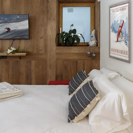 Hellochalet - Maison Orbit 400 Mt Cablecar * Valtournenche