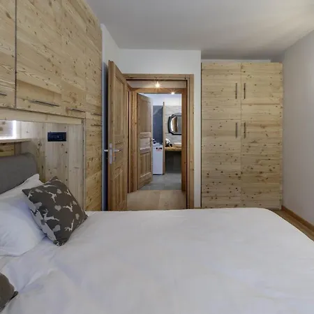 Hellochalet - Maison Orbit 400 Mt Cablecar Apartment *